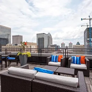 Abode Vue At 3rd Downtown Loft Style + Sleeper Sofa Apartment Louisville